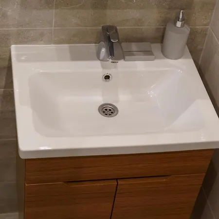 The Place - In Apartment *