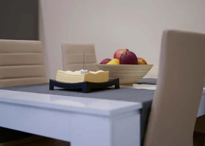 Апартаменти The Place -apartments In Plovdiv, With Private Parking Пловдив